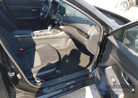 2021 Nissan Sentra Sv Xtronic Cvt z USA, uszkodzony, nr VIN 3N1AB8CV4MY304449